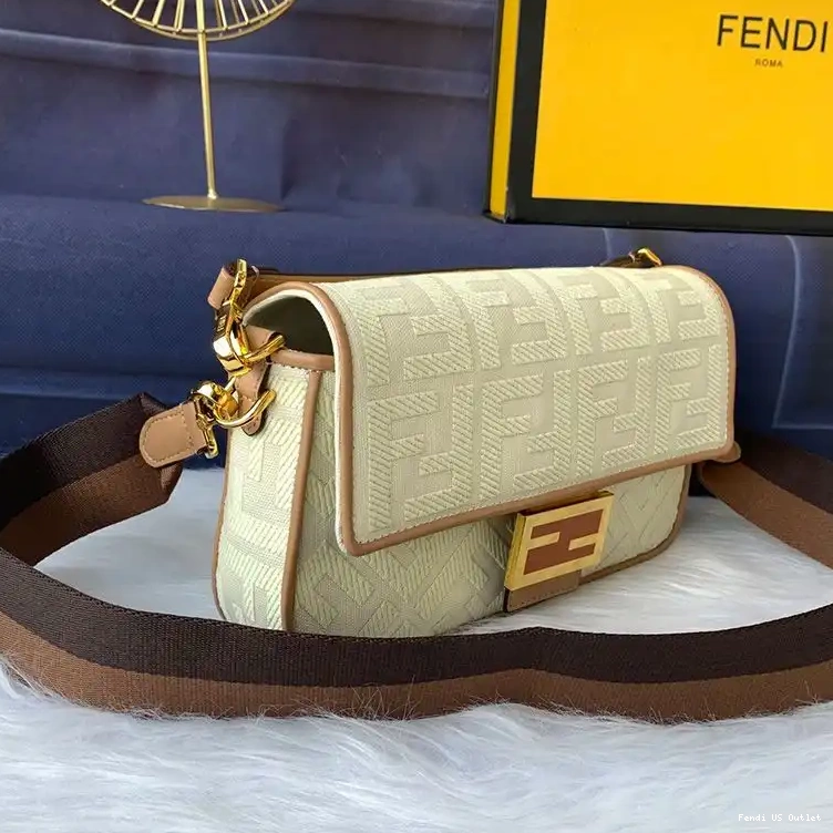 Cheap HOT Apricot Fendi Baguette In FF Canvas Medium Bag Motif 0601